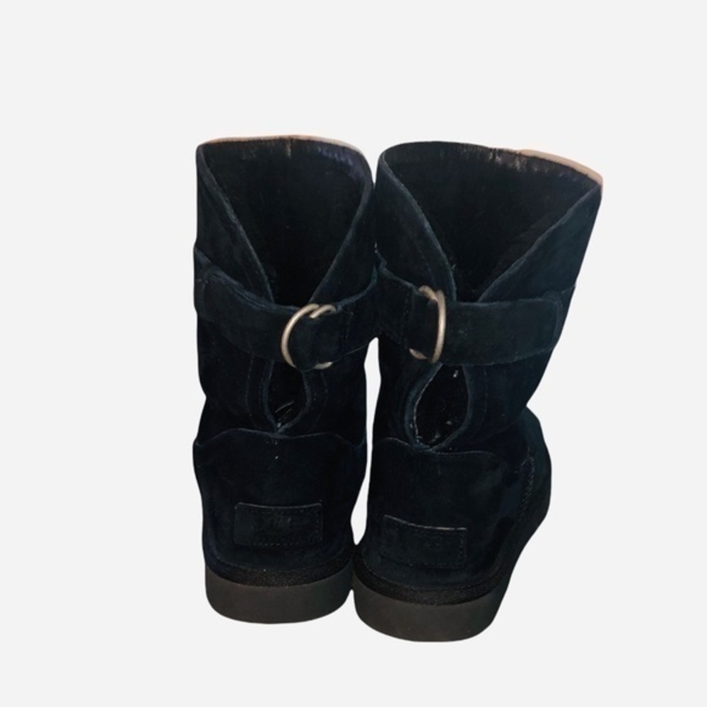 UGG BOOTS WOMEN’S SIZE 7 - Picture 5 of 8